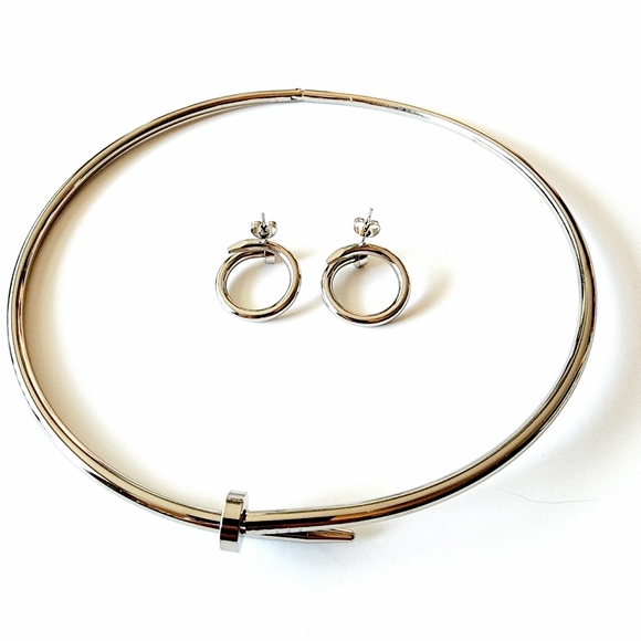 Rhodium Silver Nail Design Choker and Earrings Set. NEW - NWOT - Picture 2 of 3